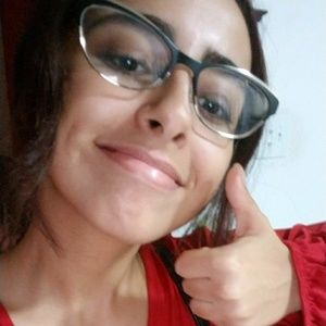 Meet your Posher, Nina